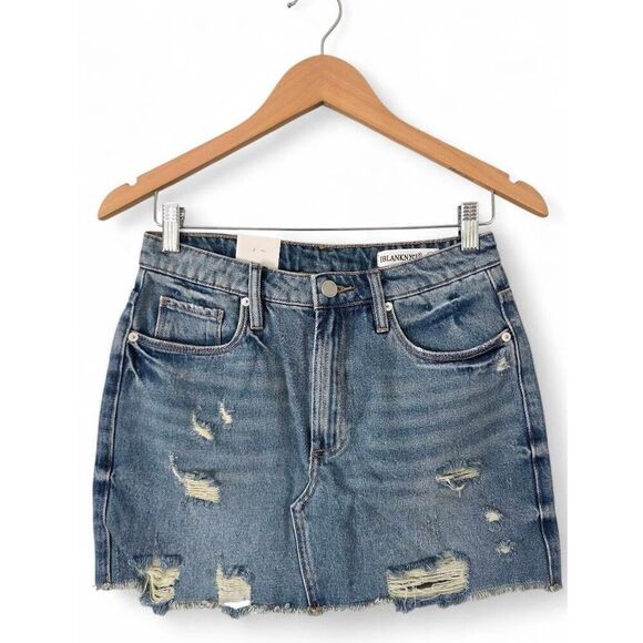 Blank NYC Denim Mini Skirt Size 26 Distressed NWT - Picture 1 of 5